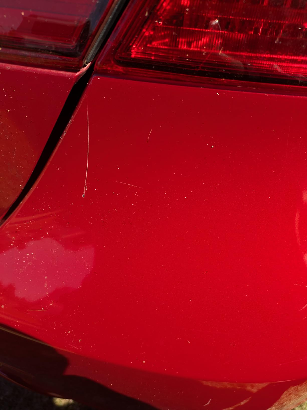 Ice Cap/Super White 040 Touch Up Paint for Toyota OEM Color Match customer photo 1