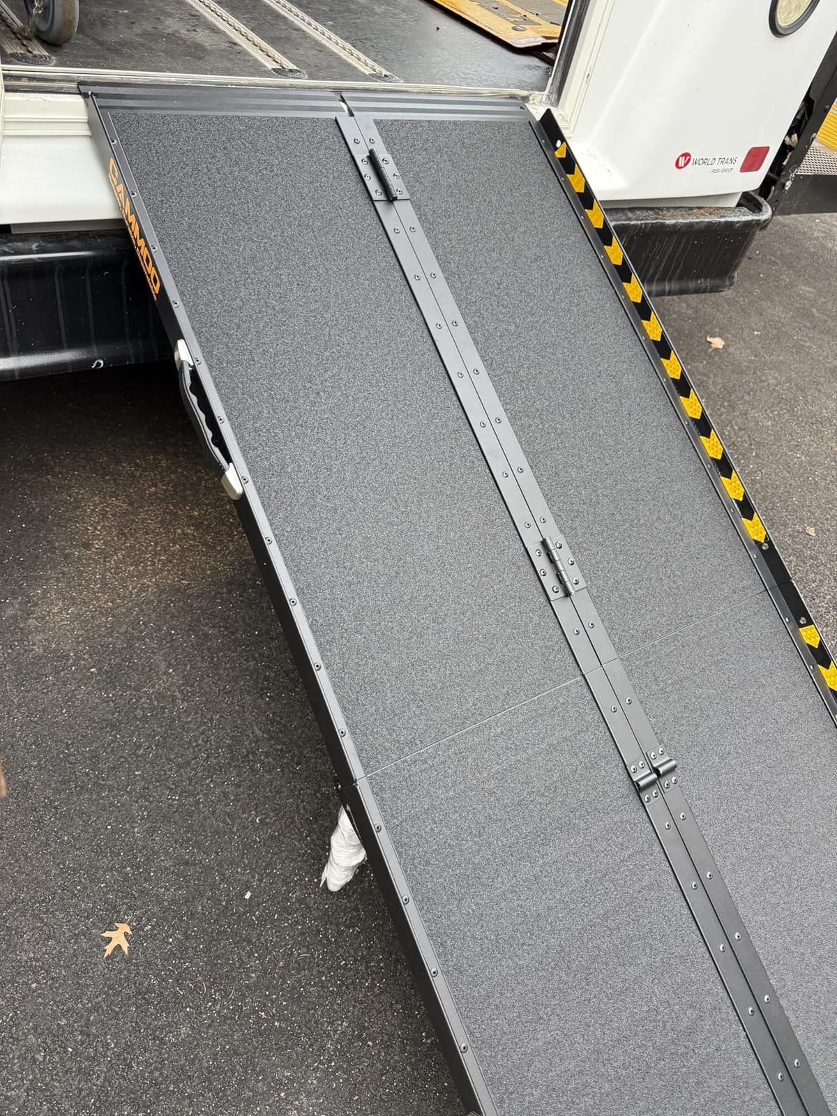 CAMMOO 10 FT Aluminum Wheelchair Ramp with 800 LBS Load Capacity, Portable Folding ramps for wheelchairs customer photo 1