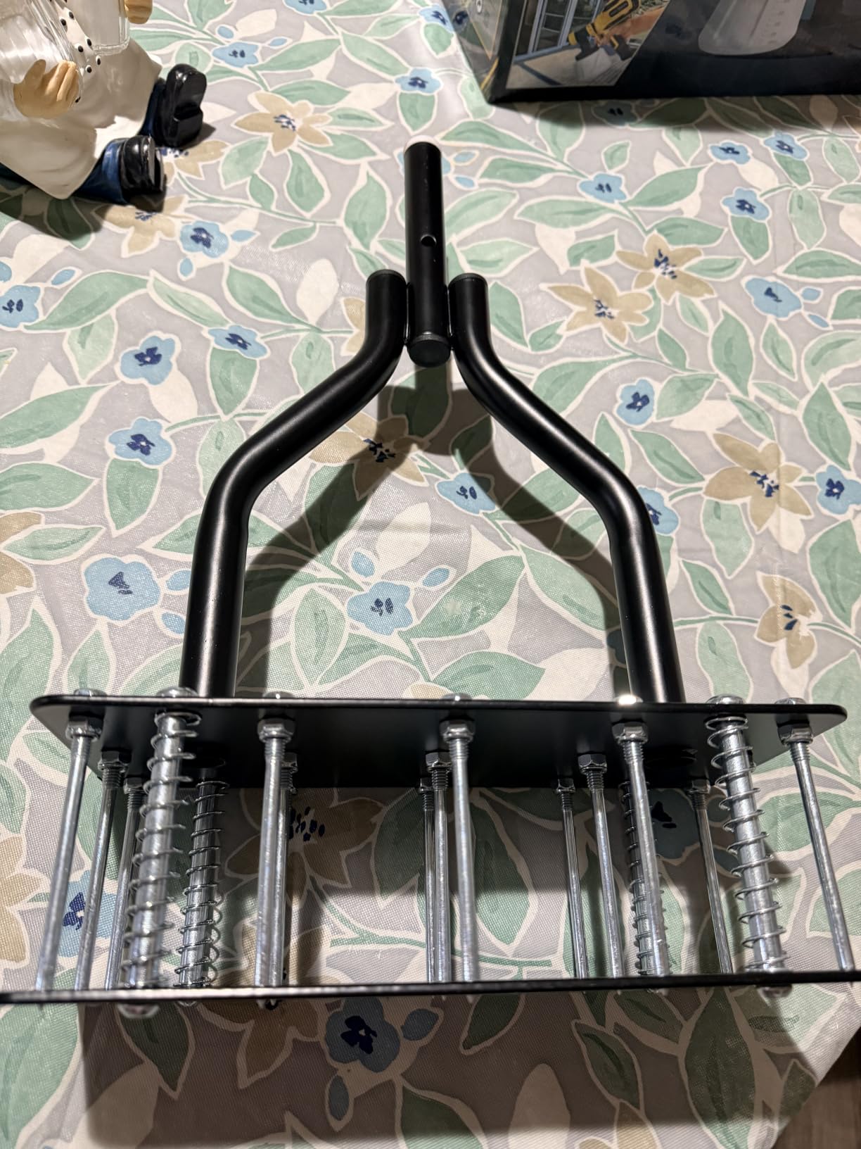 Lawn Aerator Tools, 3 Height Manual Yard Aerator with Self-Cleaning Design customer photo 1