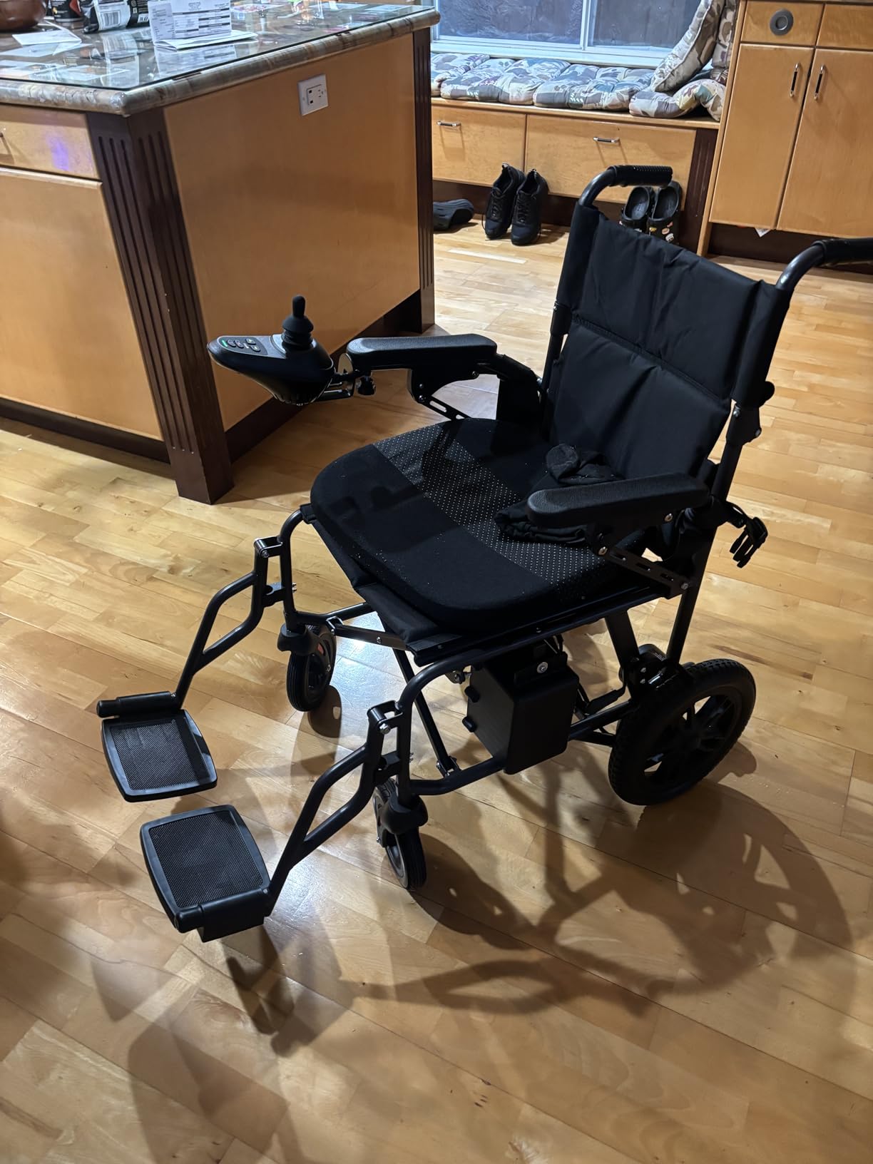 Premium Lightweight Foldable Electric Wheelchairs for Adults,Seniors customer photo 2